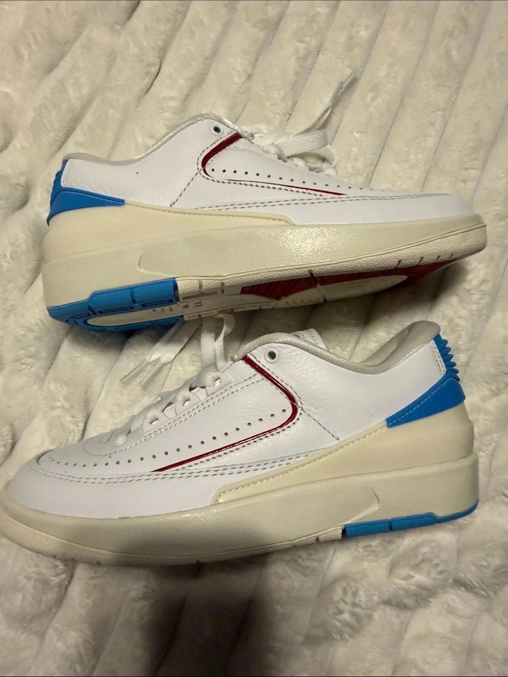 Air Jordan 2 Retro Low “UNC to Chicago 5.5 W NWOT